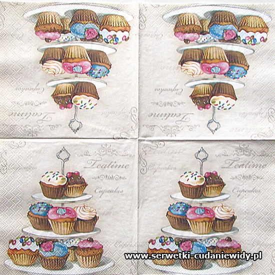 4532 Cupcakes On Etagere